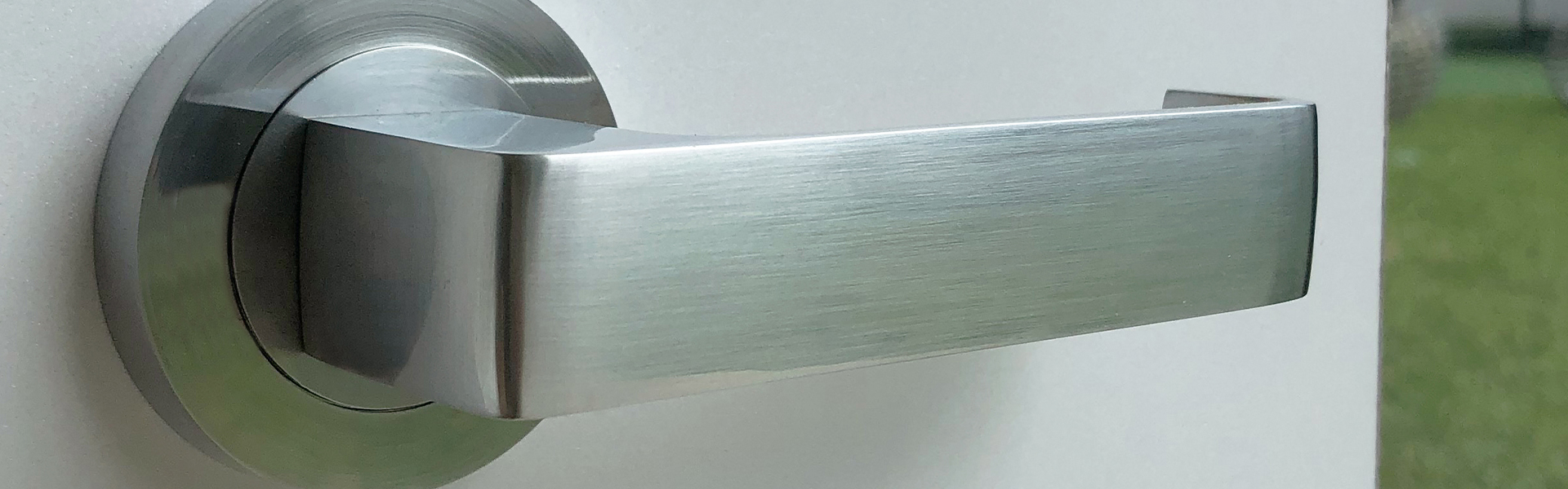Photo of a door handle